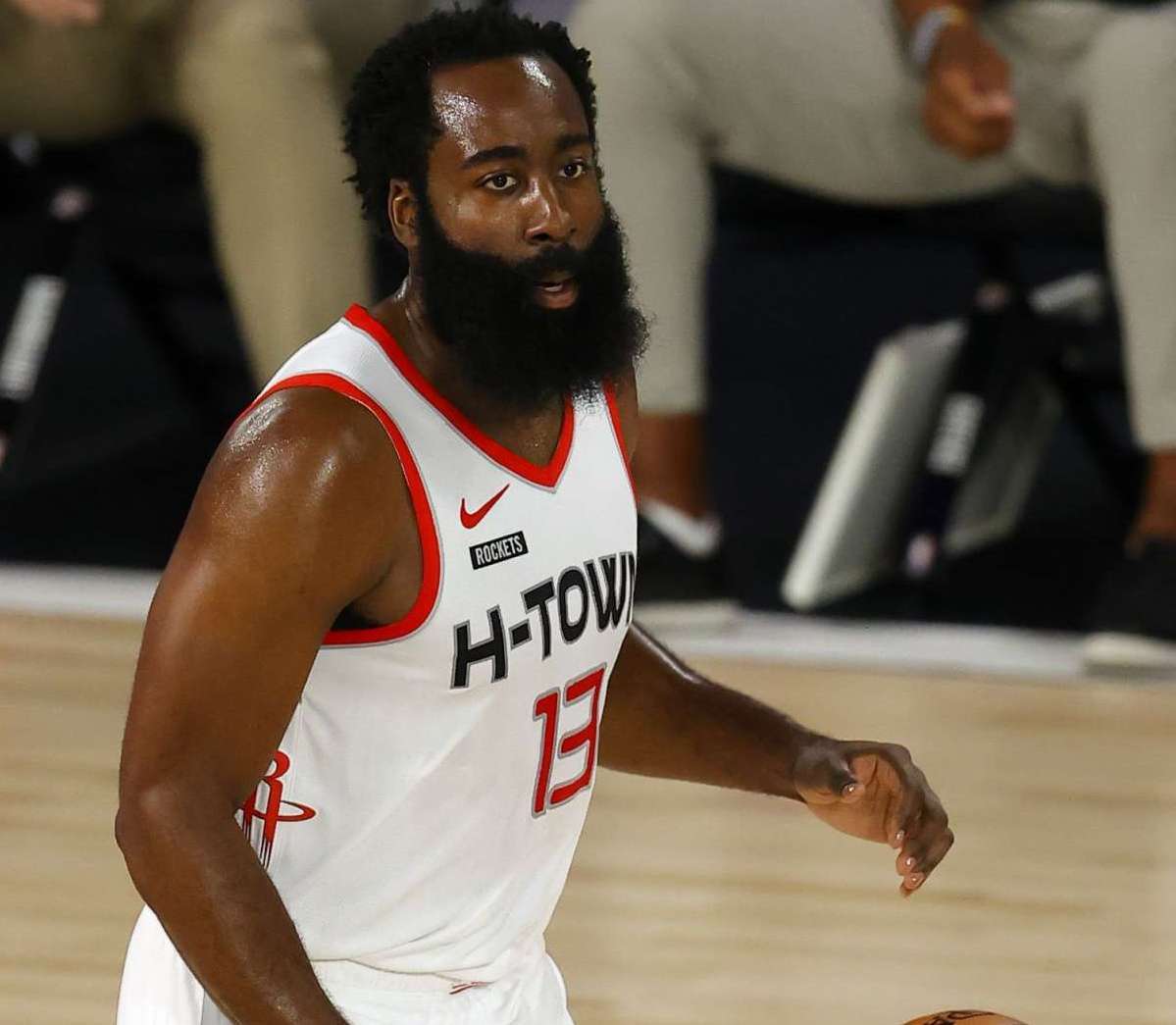 继续出赛 继续出赛